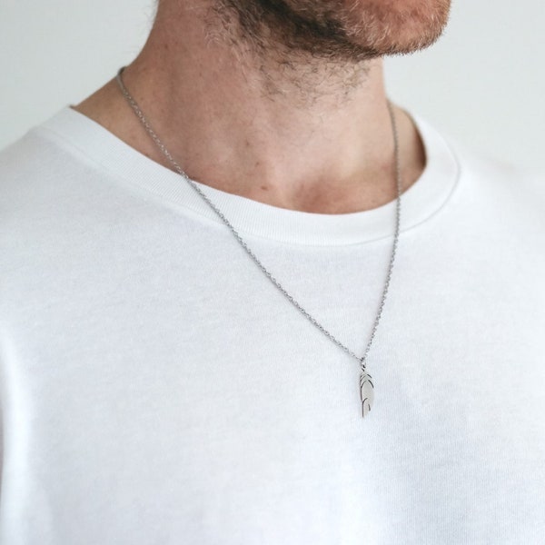 Collier de plumes pour hommes, cadeau de garçon d’honneur, collier pour homme avec un pendentif en plumes en argent, chaîne en argent, cadeau pour lui, collier minimaliste