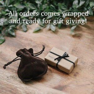 gift wrapped jewelry