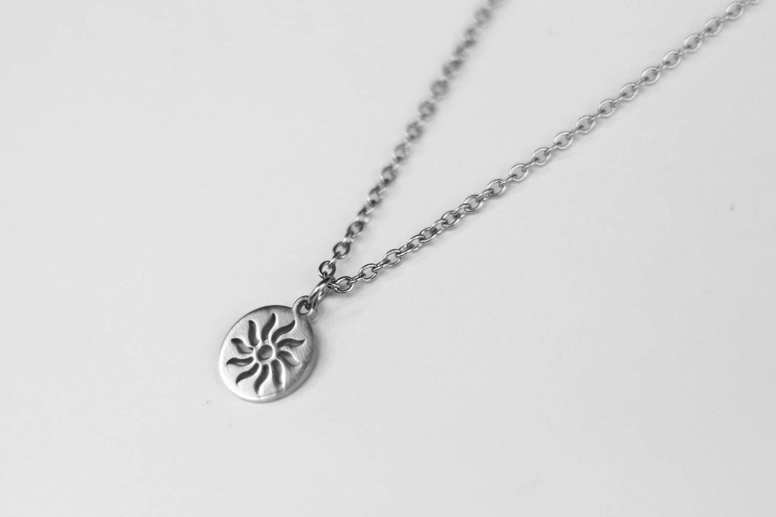 Sun Necklace for Men, Waterproof Men's Necklace Silver Circle Sun