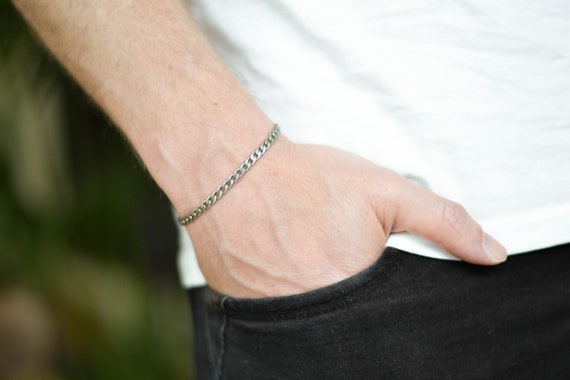 Silver Links Chain Bracelet for Men, Flat Cuban Chain, Groomsmen Gift, Gift  for Him, Mens Jewelry, Gift for Boyfriend, Minimalist Jewelry -  Canada