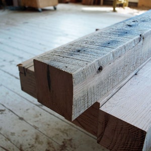 Reclaimed Oak Beam: 3 1/2x3 1/2 Rustic Barnwood, Partially Planed bild 8