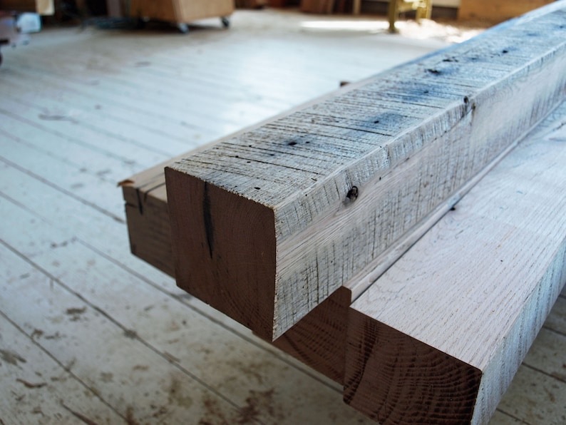 Reclaimed Oak Beam: 3 1/2x3 1/2 Rustic Barnwood, Partially Planed bild 8