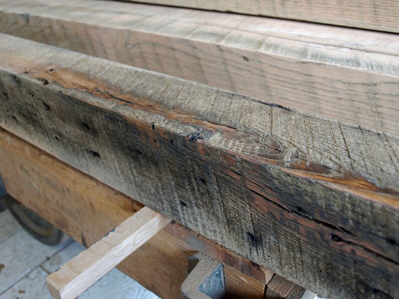 Reclaimed Oak Beam: 3 1/2x3 1/2 Rustic Barnwood, Partially Planed bild 6