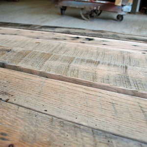 Reclaimed Oak Beam: 3 1/2x3 1/2 Rustic Barnwood, Partially Planed bild 4