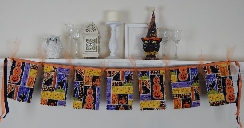 Halloween Decoration Banner, Black Cats, Pumpkins, Jack O'Lanterns, Fabric Bunting Garland, Holiday Mantel Swag, Photo Prop image 3