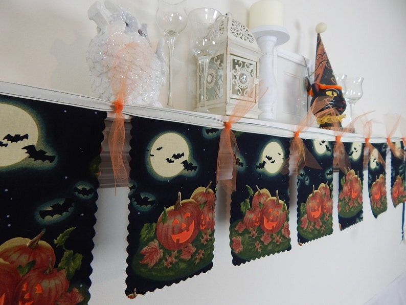 Halloween Banner Decoration, Jack O'Lanterns, Fabric Bunting Garland, Holiday Mantel Swag, Photo Prop, Office Decor image 1