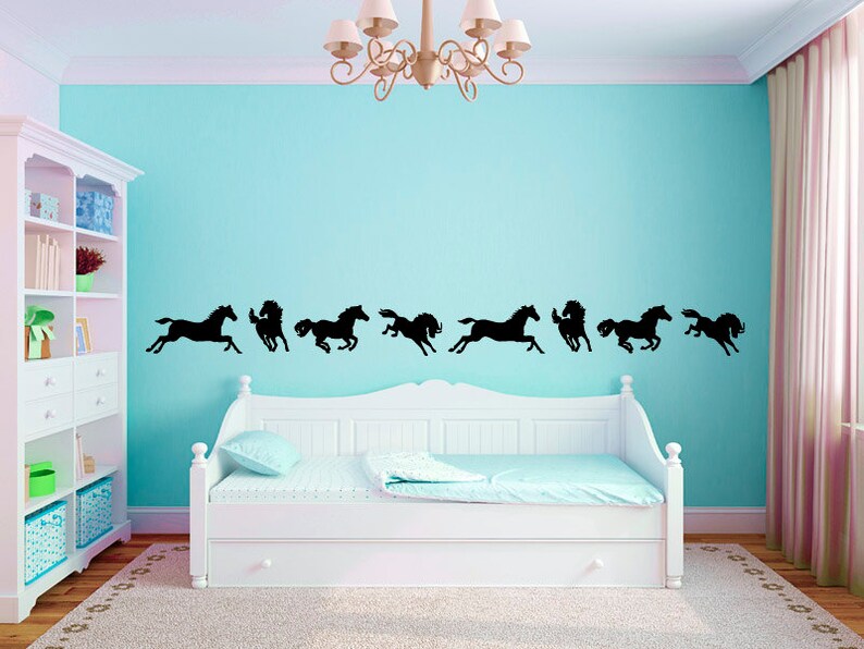 Horse Border Vinyl Wall Decal Graphics Girls Boys Baby Nursery Bedroom Home Decor