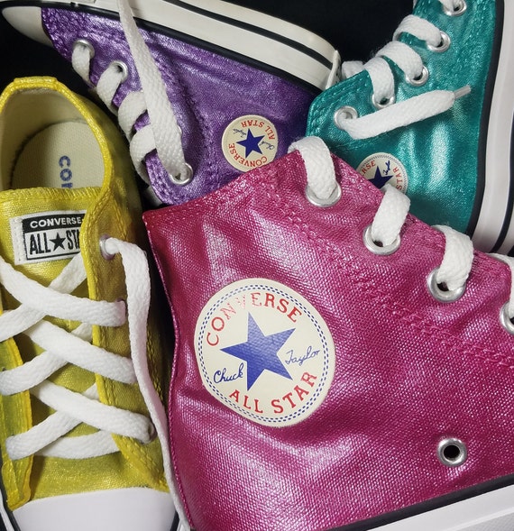 Mitt Soar sne KIDS SIZE Handpainted and Washable Metallic/shiny Converse - Etsy