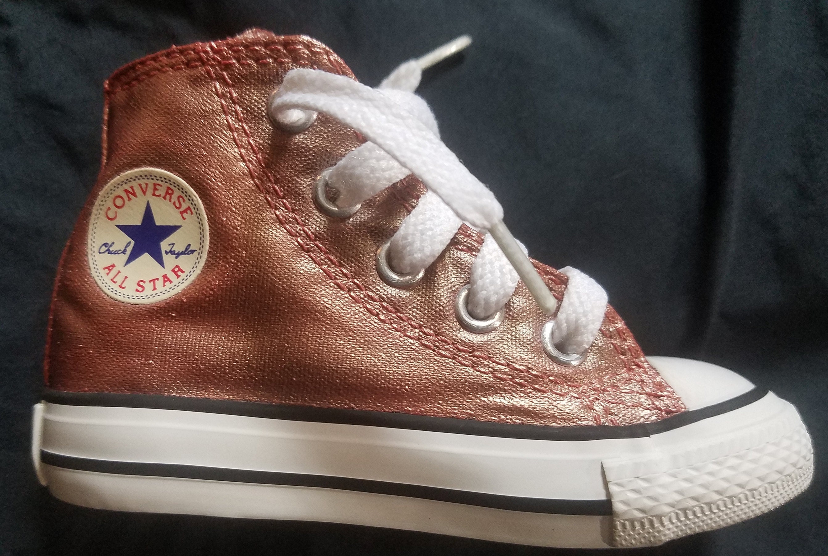 chuck taylor all star rose gold