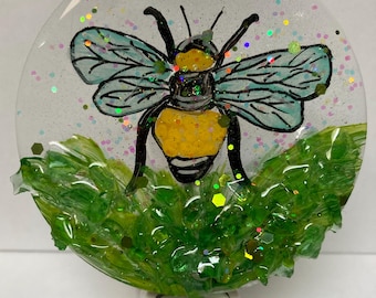 BEE nightlight, Honeybee, Honeybee nightlight, bee lover gift, Garden bee, Bumble bee nightlight, honeybee gift, plug-in nightlight, BEE