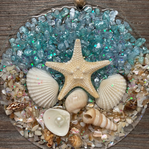 Starfish sun catcher/ ornament /sun catcher/coastal ornament/beach ornament/beach sun catcher/Christmas ornament/resin ornament