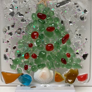Christmas tree night light/coastal tree night light/christmas nightlight/seaglass night light/seaglass christmas tree/coastal nightlight