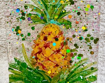 Pineapple night light, Hospitality gift, hospitality home decor, housewarming gift,Hawaiian decor,southern hospitality gift,southern decor