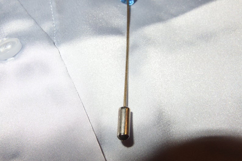 Jacket pin in blue image 4