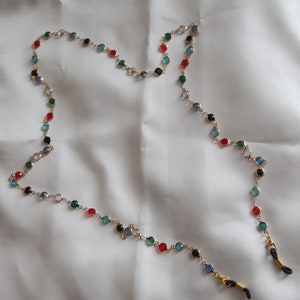 Glasses chain with colorful glass connectors in gold No.97