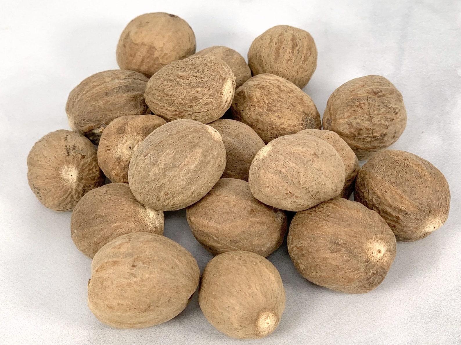 Whole Nutmeg High Quality Spices Fresh Ground Nutmeg Baking Etsy