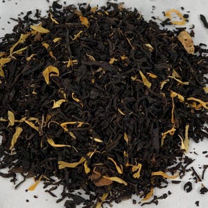 Mango Black Tea Blend: Loose Leaf Tea with Marigold