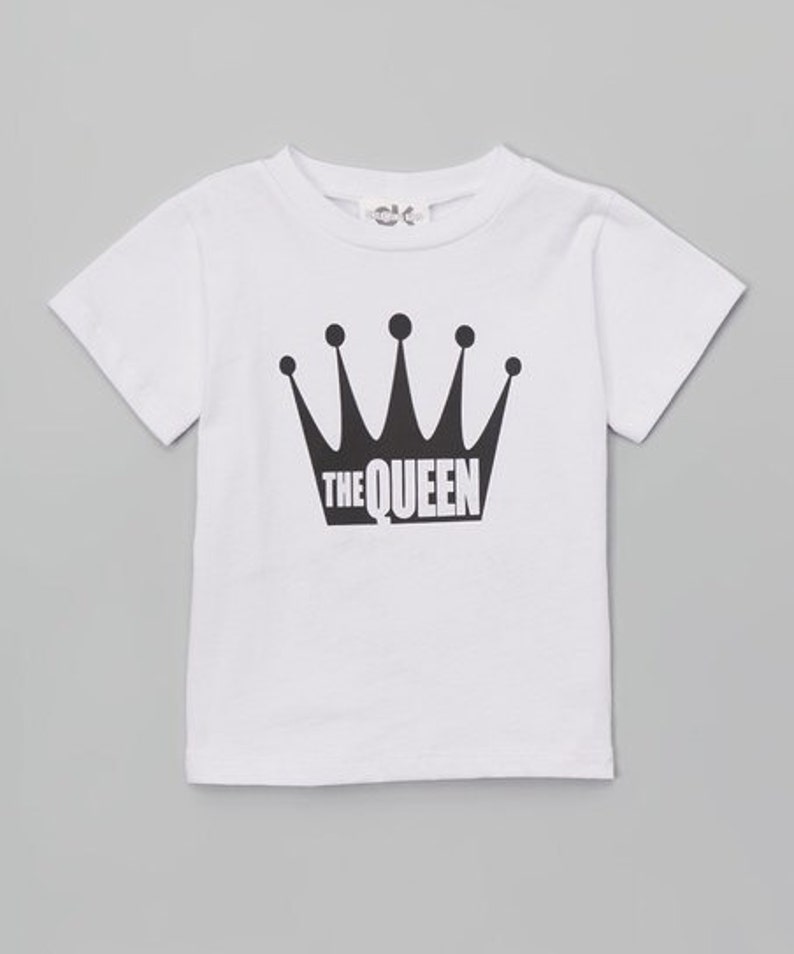 queen graphic tee