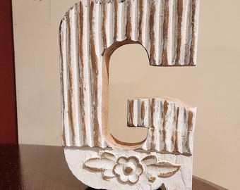 LETTER ** G ** - Carved Mango Distressed Wood, 8"h - Antique White