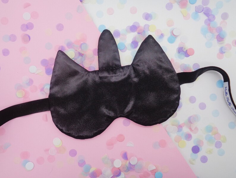 Travel Eye Mask Unicorn Sleep Mask Silk Backed Soothing Eye Mask Travel Gift Kawaii Sleeping Mask Sleep Aid Relaxing Eyewear