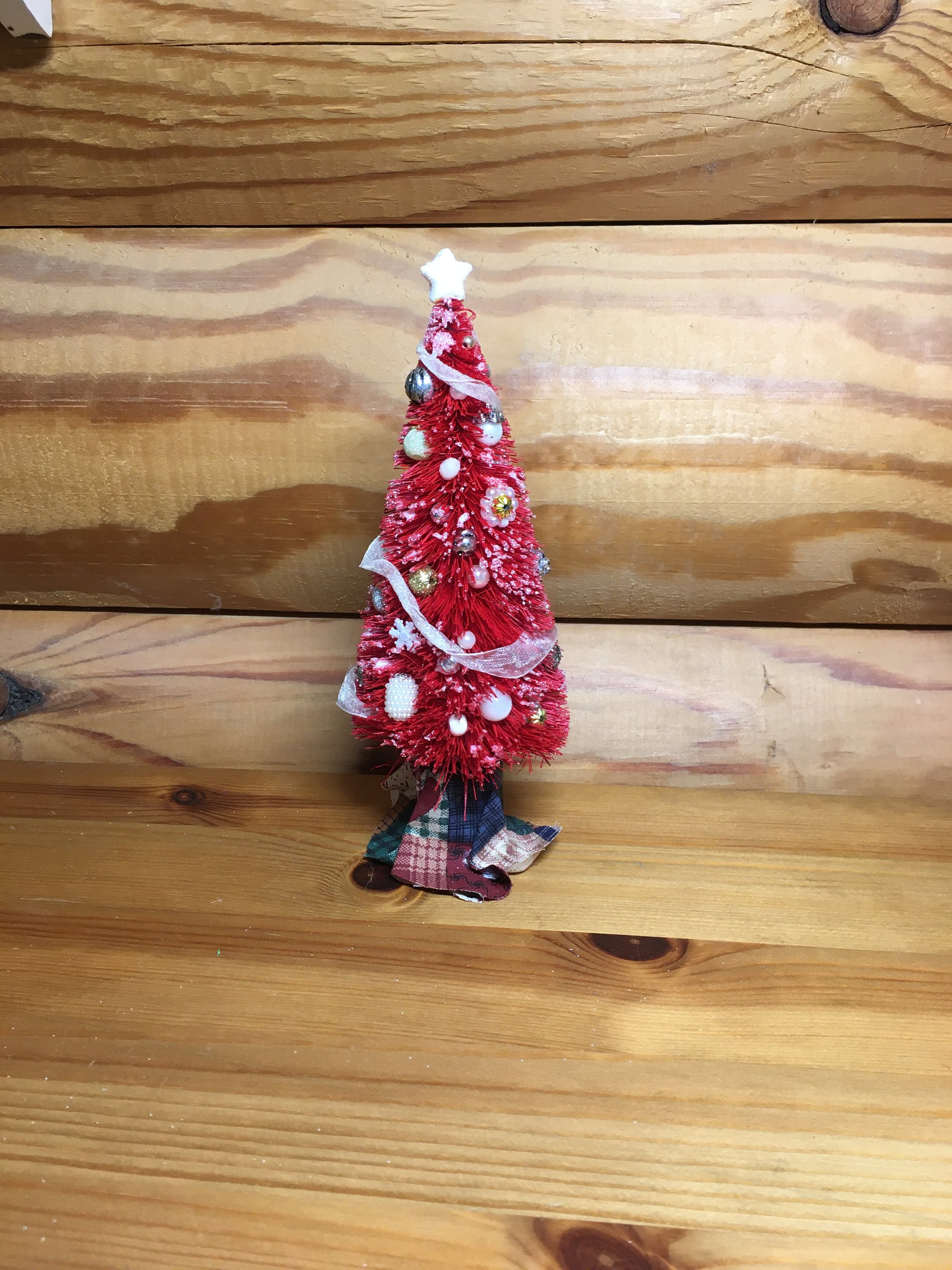 Handmade 1:12th Scale Dolls House Miniature Accessory Gift Bag Christmas Trees 1 