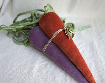 Spring/Easter Decor Vintage Velvet Bundle Of Carrots ~ Purple & Orange ...