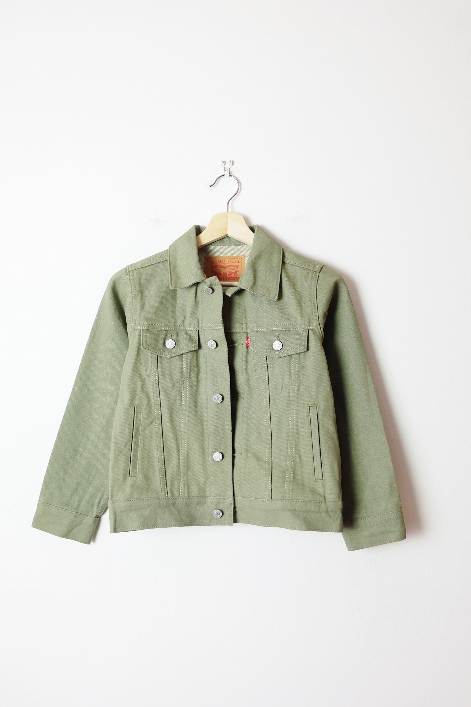 green levi jean jacket