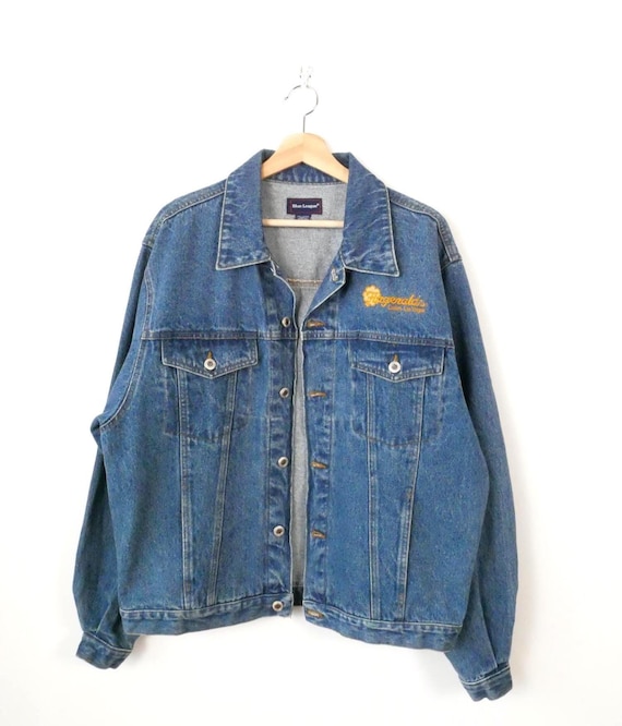 Vintage 90s Men's Blue denim Jacket/Jean Jacket