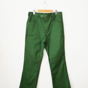 Pantalon évasé vert Wearhouse pour hommes, vintage des années 1970/W34
