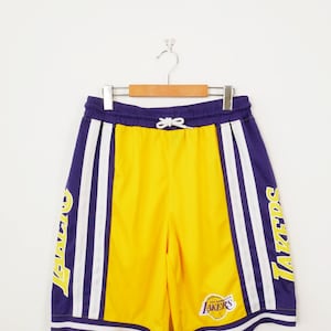 ロサンゼルス・レイカーズ バスケットボールショーツ　Lサイズビンテージ　90年代 ロサンゼルス レイカーズ ヴィンテージ 90 年代 チャンピオン