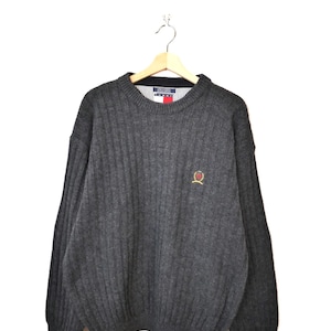 Tommy Hilfiger Men’s Charcoal Wool Crest Sweater