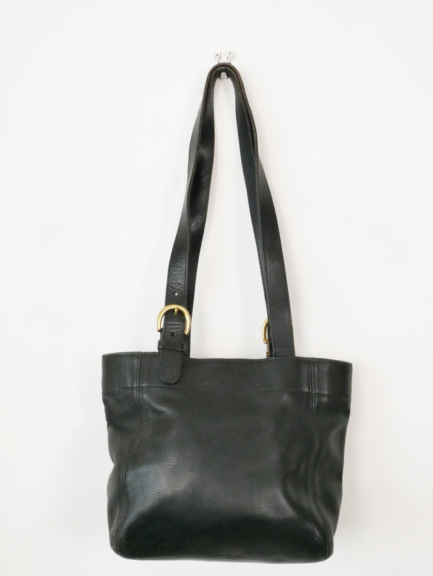 バッグ Old Coach Black Leather Tote Bag USA 90s Vintage 90s Coach Black Leather Tote Bag-made in USA - Etsy
