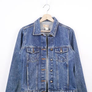 Vintage 90s Wrangler women's blue denim jacket