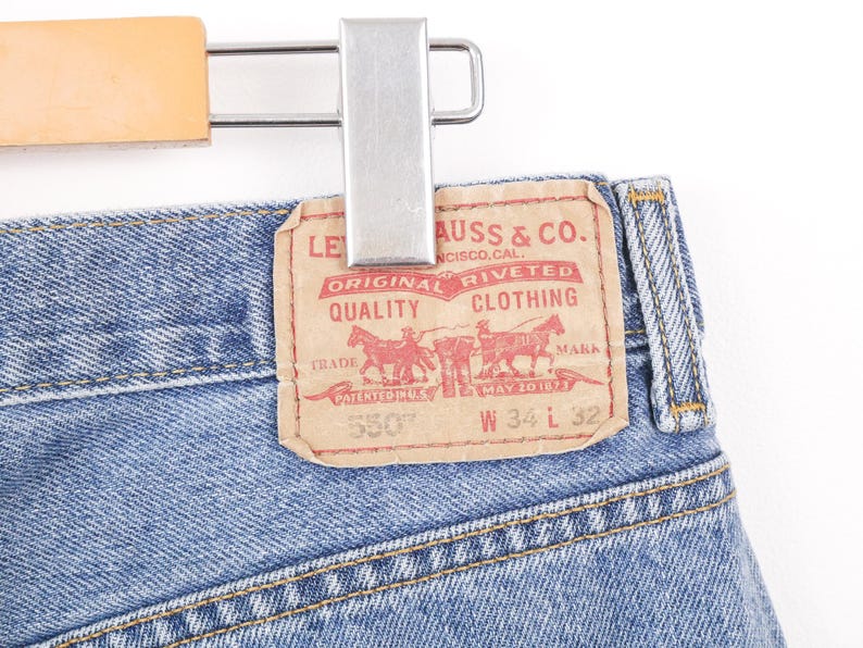 Levi's Men's 550 Relaxed Fit Jeans/W33