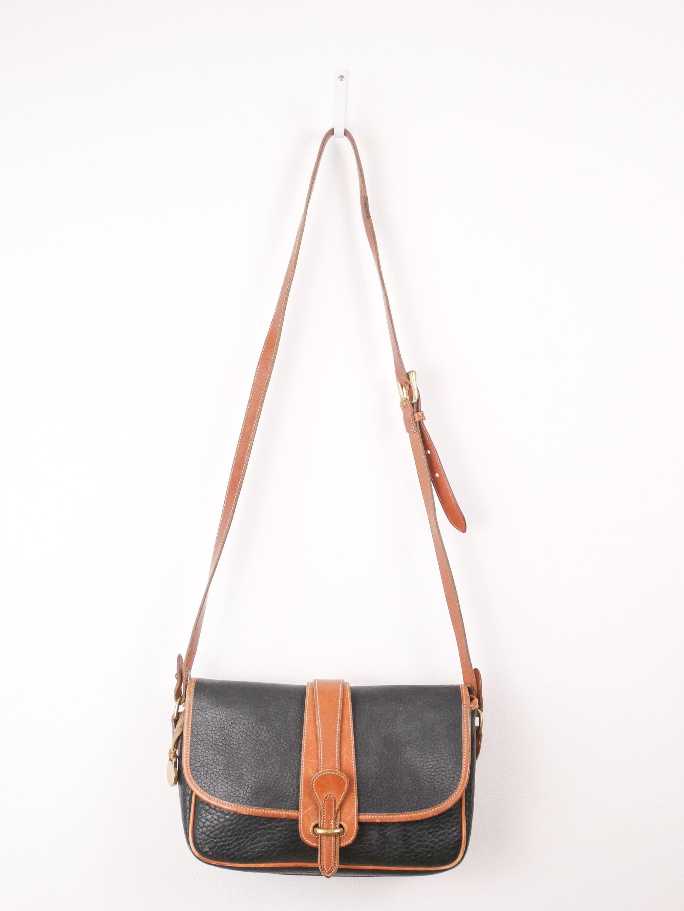 Dooney & Bourke Saffiano Hobo in Pink