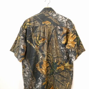 Mossy Oak Men’s Camo Short Sleeve Hunting Shirt image 5