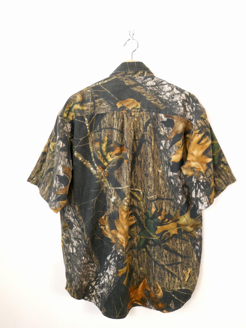 Mossy Oak Men’s Camo Short Sleeve Hunting Shirt image 5