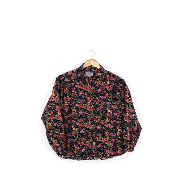 SALE!!Vintage Black  x  Colorful  Floral Cotton Long sleeve shirt from 1980's*