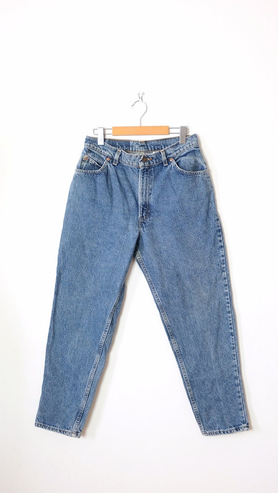 Vintage Levi's 950 High Waist Relaxed tapered Jea… - image 1