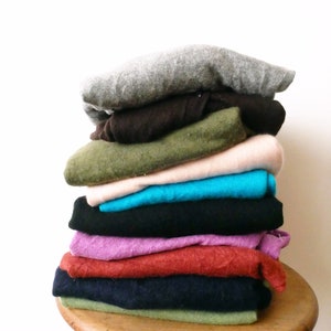 Lot of 5 Cashmere Sweaters for Craft Cutter/Upcycled Sweaters/DIY/Black/Mix/Green/Blue image 1