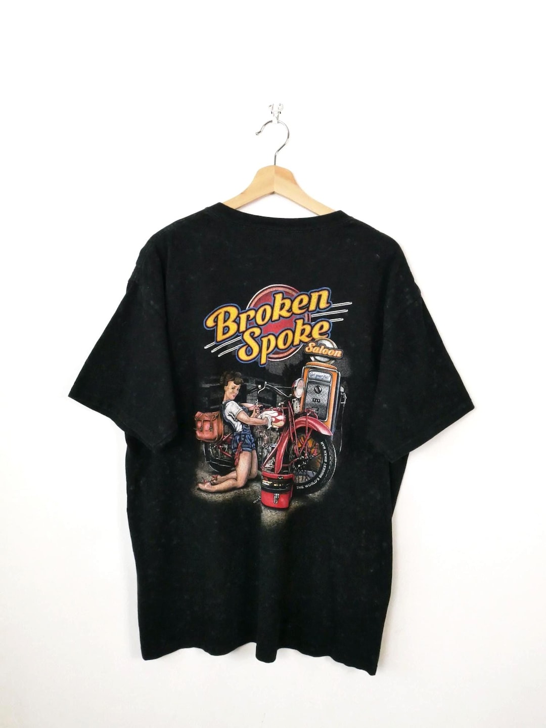 ONEITA Power-T Broken Spoke Saloon Tシャツ il_1080xN.7827830379_f1pj.jpg