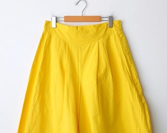 Vintage Yellow High Waist Cotton Pleated Shorts/Culottes from 80's
