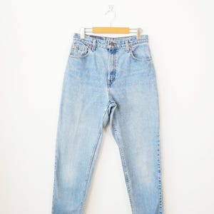 Vintage Levi&#39;s Women&#39;s 551 High Waist Tapered Jeans - Light Wash/Made in USA/W28