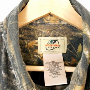 Mossy Oak Men’s Camo Short Sleeve Hunting Shirt image 4