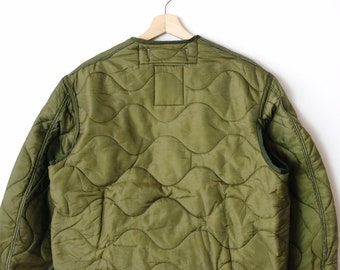 Small Vintage US Army Quilted Jacket Liners / Liner Jacket, M65 M-65  Liners, Green Quilt Coat, 1980s 1970s 