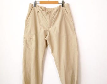 Pantalon De Randonnée Kuhl Cargo Capri Femme – Vert Olive – Taille 2