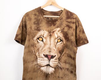 Mayan Village Lion Graphic Tie Dye Organic Cotton T Shirt