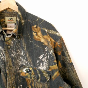 Mossy Oak Men’s Camo Short Sleeve Hunting Shirt image 3