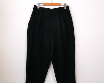 Vintage Black High waisted tapered Pleated Pants/Slacks/W28-30