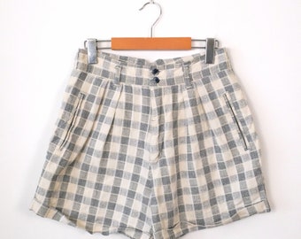 Vintage Ecru x Gray/Black check High Waisted Pleated Shorts/Cuffed Shorts/W27